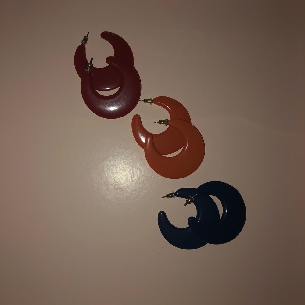 2000s style sets of earrings